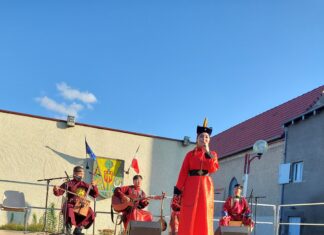 Accueil d’un groupe du festival de Gannat 2023